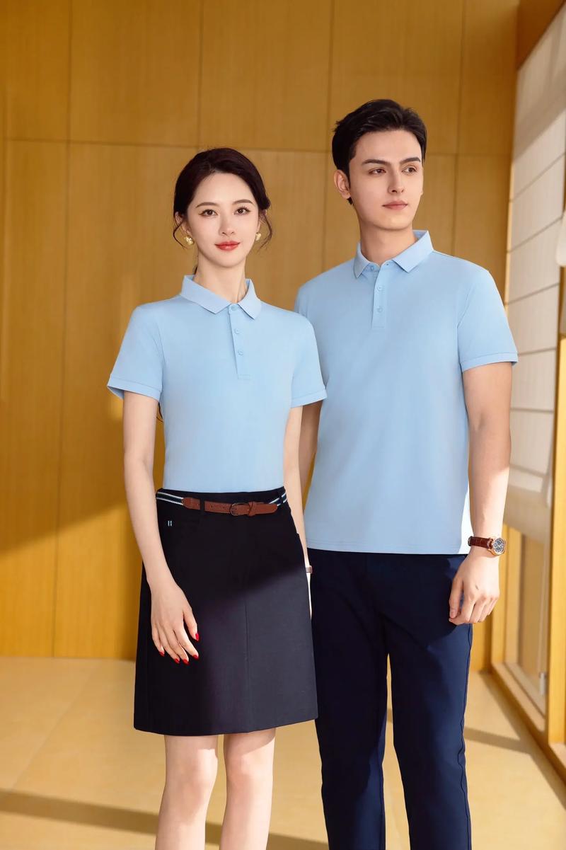 时尚潮流的风向标：男女装批发行业的发展趋势